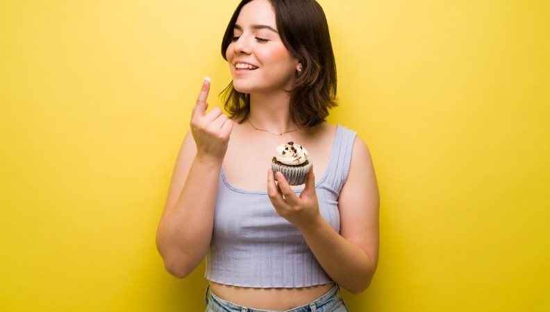 Stress and sadness drive cravings.