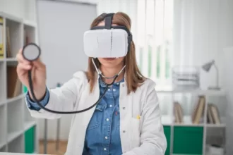 virtual reality in healthcare patient therapy and medical training