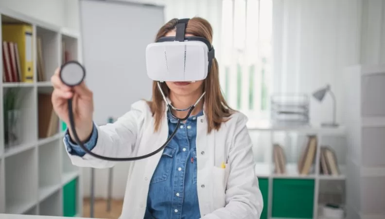 virtual reality in healthcare patient therapy and medical training