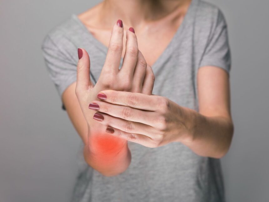 Rheumatoid arthritis vs osteoarthritis comparison